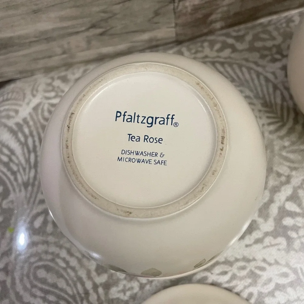 Pfaltzgraff Tea Rose Sugar Bowl and Creamer Pitcher Set Floral Design